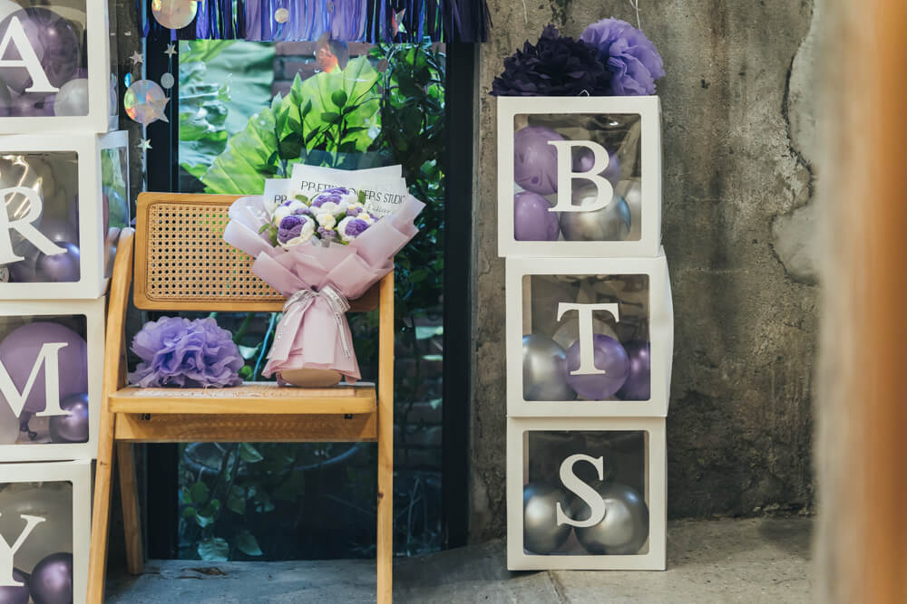 BTS本來只是小安自己的興趣意外變成army(bTS粉絲名稱) 固定聚會點